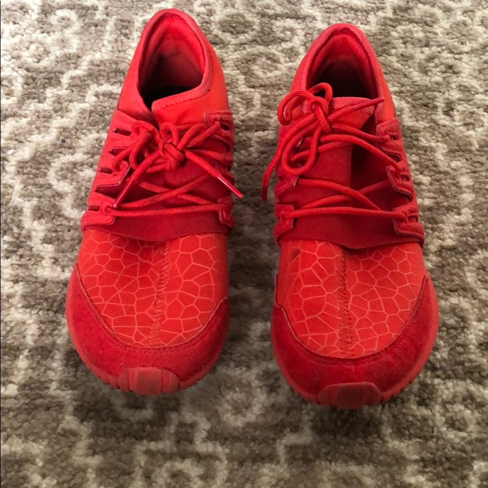 Adidas Tubular